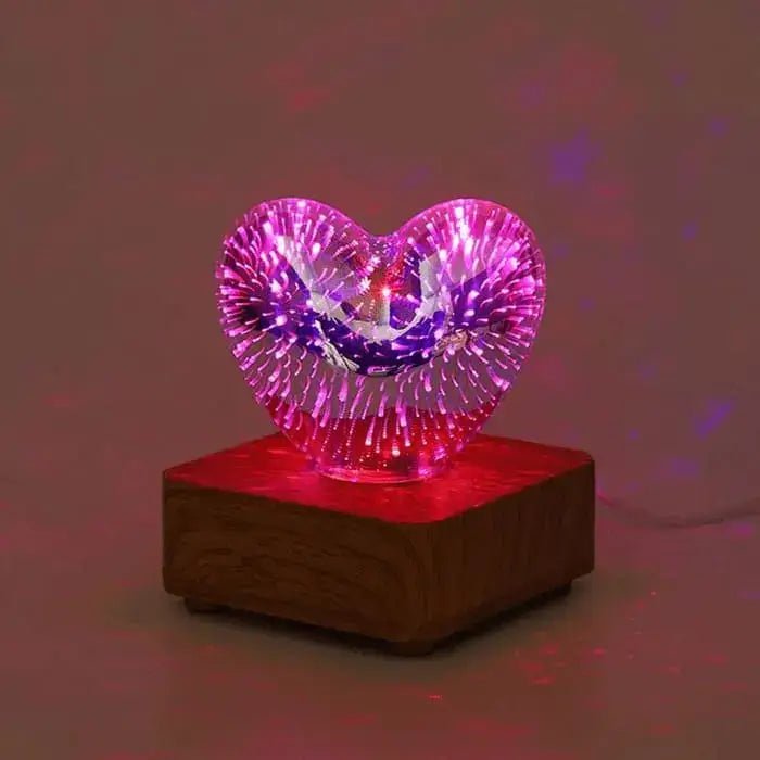 3D Herz Lampe in pink-violettem Licht auf Holzsockel