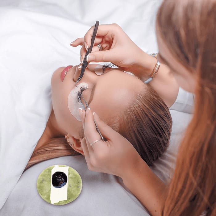 Jadestein & Micropore-Tape für die Wimpernverlängerung - Glamora Beauty